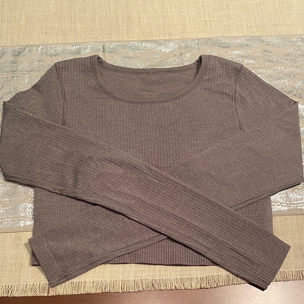 Lululemon Ebb to Street Long Sleeve Sz 8
